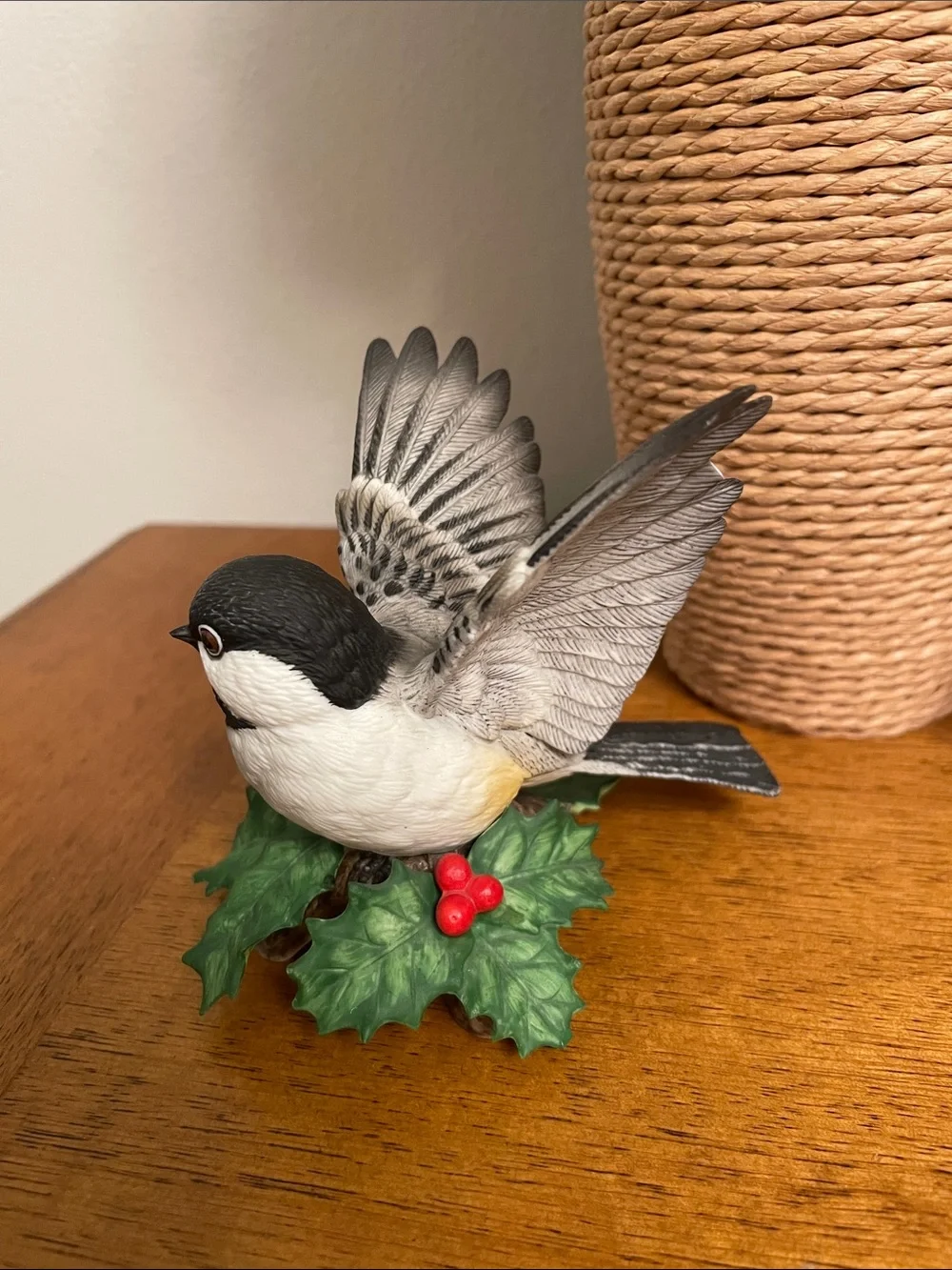 Lenox Fine Porcelain CHICKADEE Bird Figurine with Holly & Red Berries Decor